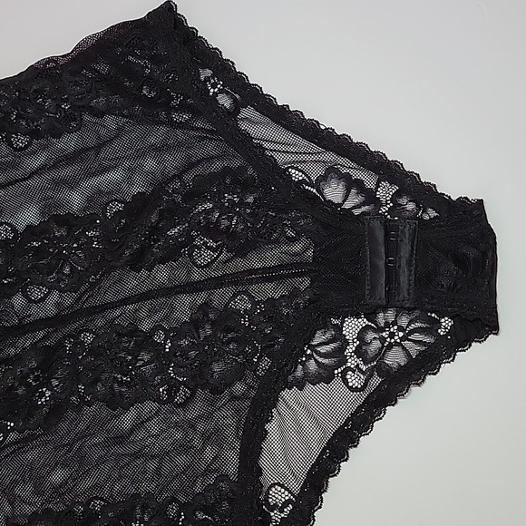 iCollection Sheer Lace Teddy bodysuit/ L. - Picture 8 of 12